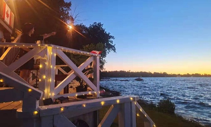 Georgina Ski Chalet | Sparkling Lakeview Chalet Jacksons Point (Eagle)