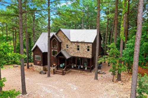Broken Bow House | Sparrow`s Nest