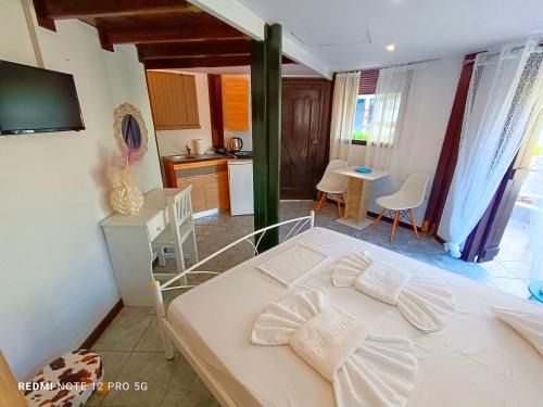 Minia Apartment | Spasmata Village Marios bungalows