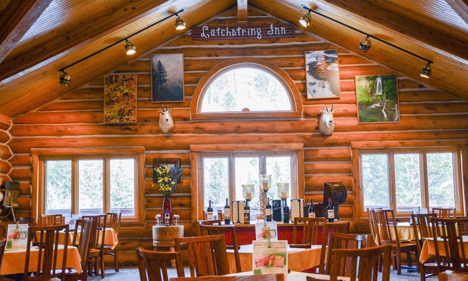 Savoy Hotel | Spearfish Canyon Lodge