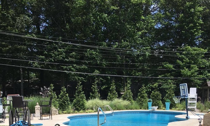 Covedale House | SPECIAL LUXURY HOME 2500 Sf sleeps 6-8 -10 MIN FROM TOWN