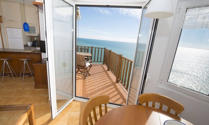 Sitges Apartment | SPECIAL PRICES! Three Terraces with Magnificent views - AC Wifi -Pool