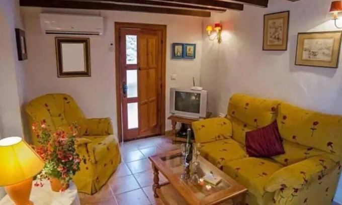 Canillas de Aceituno Villa | Spectacular holiday home in South of Spain- sleeps 10