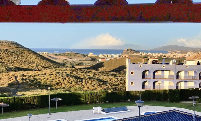 Los Geraeos Apartment | Spectacular apartment with sea views. WIFI. SmartTV 58”