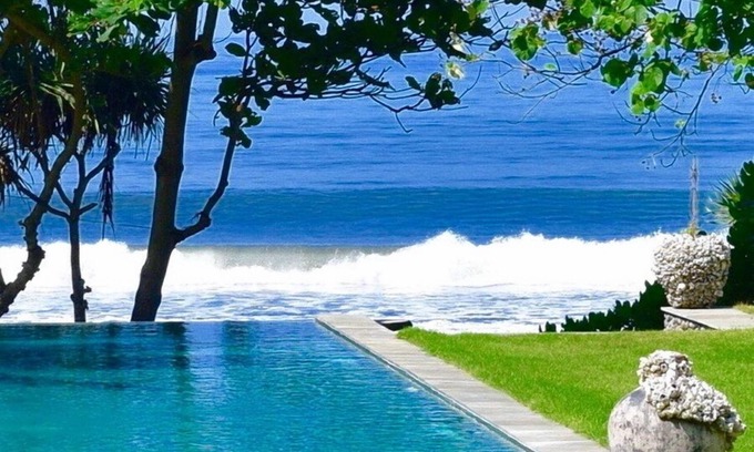 Kerambitan Villa | Spectacular Beachfront 5BR Villa, Tabanan - Perfect Getaway Spot!