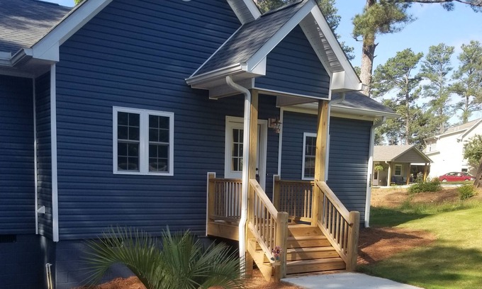 Dewy Rose House | Spectacular Big Water Lake View!