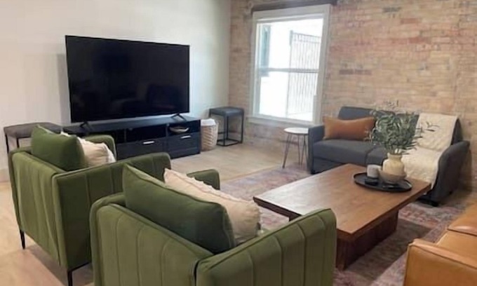 Central Business District Apartment | Spectacular Downtown Provo Loft, right in the middle of Everything!