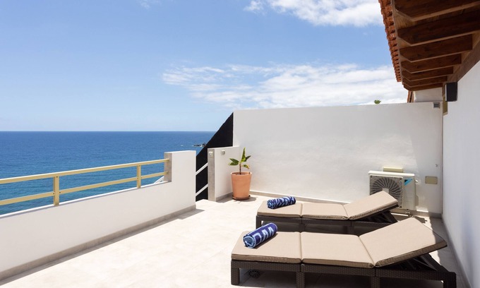 Guia de Isora House | Spectacular Duplex Seafront with Awesome views and sunset !
