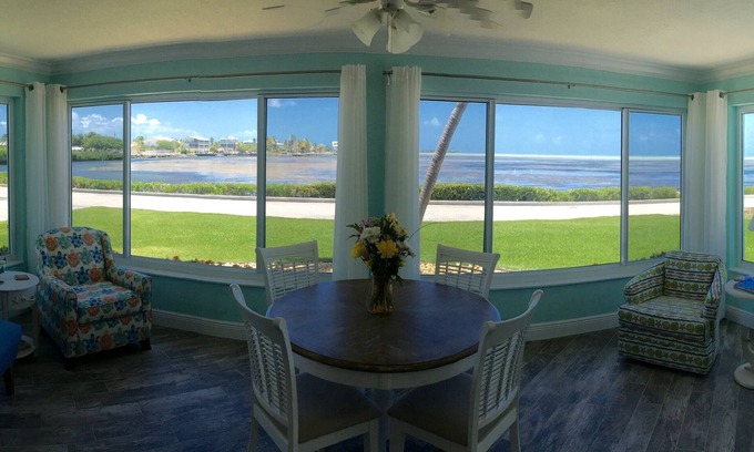 Marathon House | SPECTACULAR! PRIVATE POOL, OCEAN FRONT, & DOCK Sister house nextdoor VRBO#770357