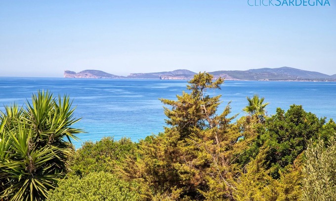 Alghero Villa | Spectacular sea view location with direct access to the coast