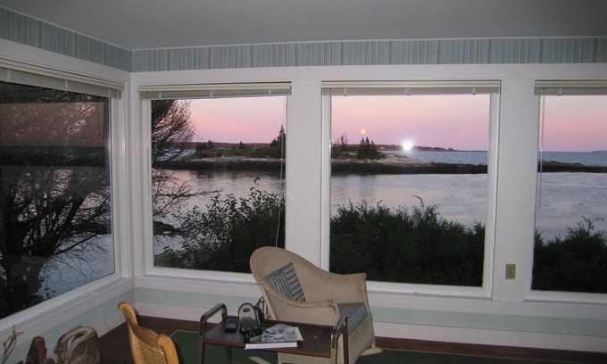South Bristol House | Spectacular View from Christmas Cove, Maine. New dates available!