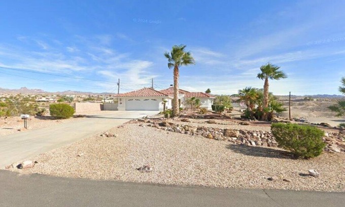 Sunridge Estates House | Spectacular View Home minutes from Casinos and Colorado River