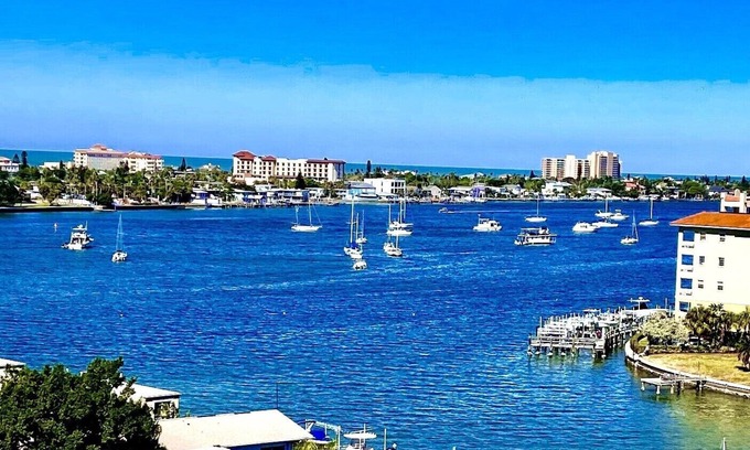 Island Estate Condo | Spectacular Waterview Location - 3 Months Minimum Stay