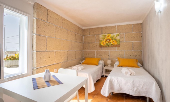 Fasnia House | Spend a wonderful time with your loved ones in this vacation home.