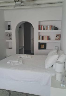 Katapola House | Spice Suites-Lime