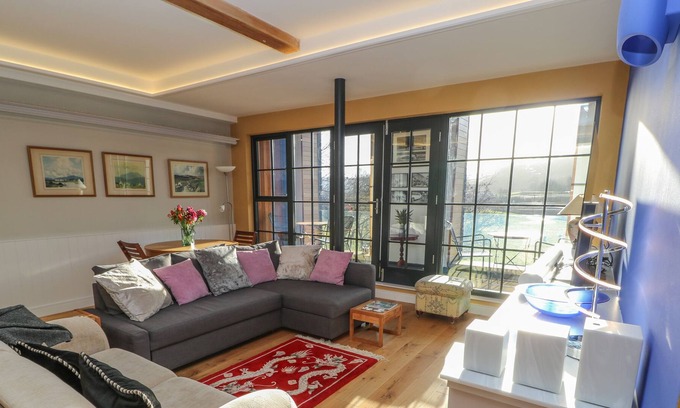 Cononley Cottage | SPINNING JENNY, family friendly in Cononley