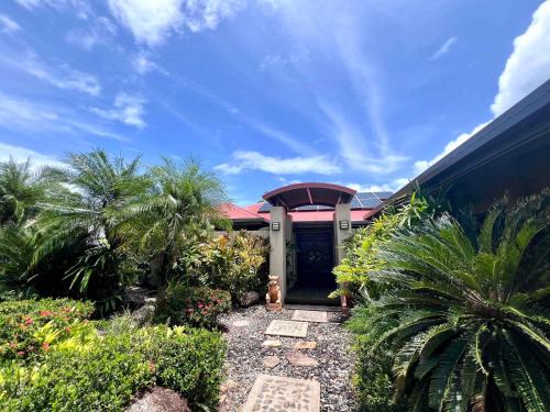 Wongaling Beach House | SpiritU at Mission Beach