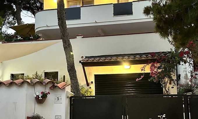 Porto Pino Apartment | Splendida Veduta sul Golfo di Palmas , Ammessi Animali Domestici