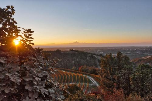 Clavesana House | Splendido rustico nella Langa