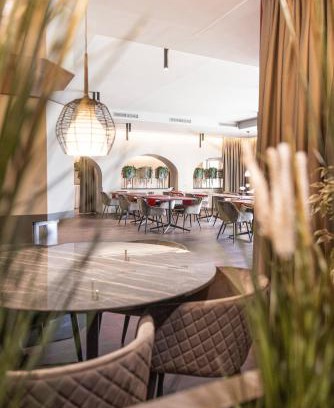 Podersdorf am See Hotel | Sporthotel Podersdorf