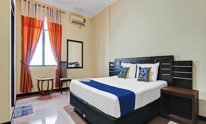 Pekanbaru Hotel | SPOT ON 90418 Akasia Hotel Syariah