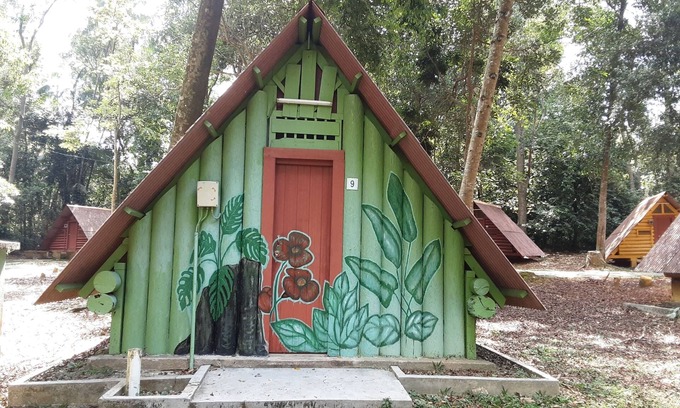 Bukit Gong Hotel | Spot ON 90536 Bens Maju Foreststay