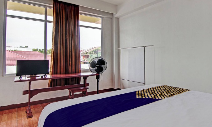Pekanbaru Hotel | SPOT ON 92599 Pondok Anggrek Syariah