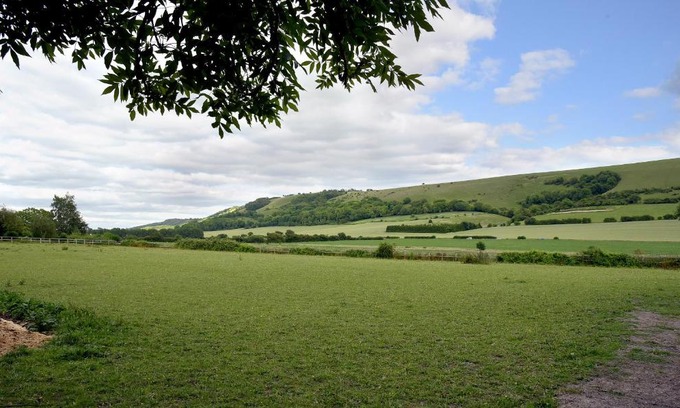 Amberley House | Spring Cottage