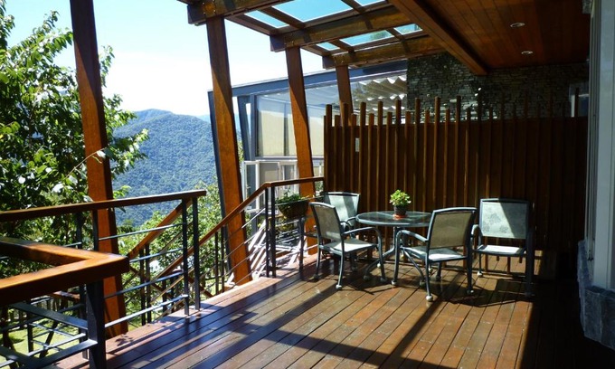 Ren'ai House | Spring Garden B&B