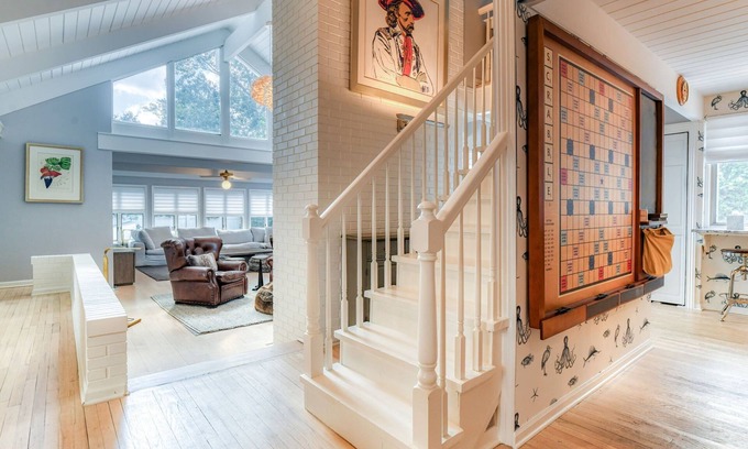 Spring Lake House | Spring Lake Luxury - Saltwater Pool & Outdoor Sauna - close to North End Beach