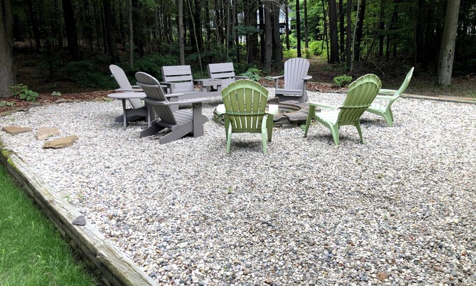 Spring Lake House | Spring Lake's Wooded Retreat