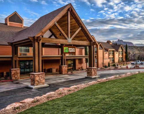 Zion National Park South Entrance Hotel | Springdale Zion Inn