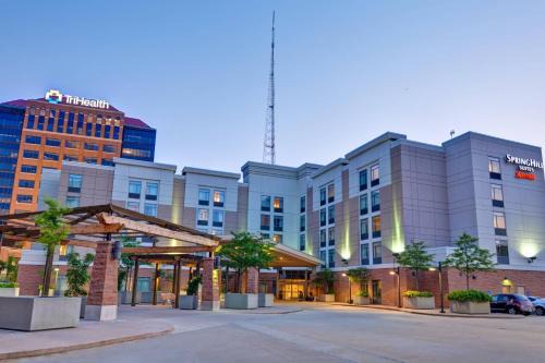 Mount Adams Hotel | SpringHill Suites by Marriott Cincinnati Midtown