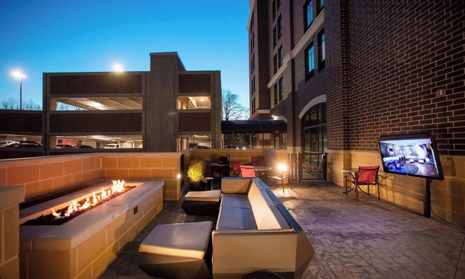 Athens Hotel | SpringHill Suites by Marriott Athens Downtown/University Area