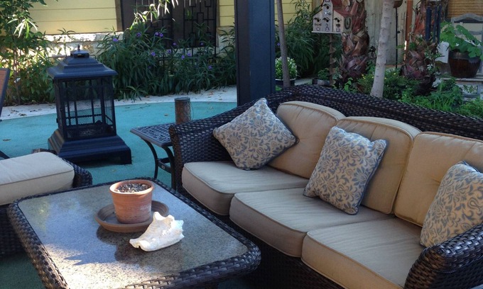 Wimberley Bed & Breakfast | Square Inn