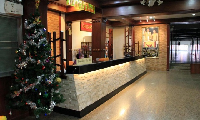 Chumphon Hotel | Sri Chumphon Hotel