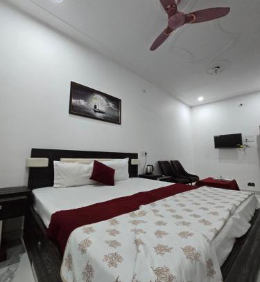 Faizabad House | Sri Ram Sharnam