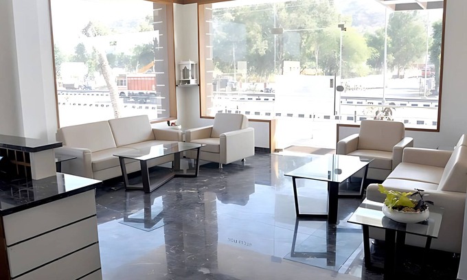 Abu Road Hotel | SRIJAN INN