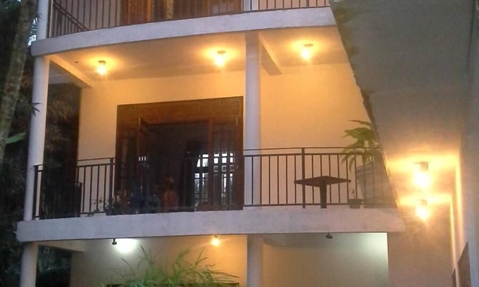 Unawatuna House | Srimali's Residence