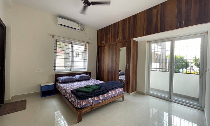 Agara Apartment | SSN HomeStays in Bangalore Near La Casa
