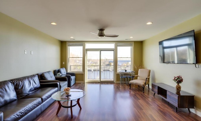 Saint Joseph Apartment | St Joseph Condo Less Than 1 Mi to Beach and Downtown!