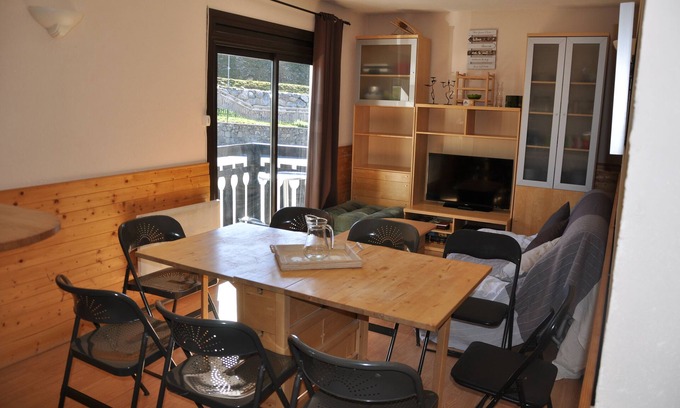 Saint-Lary-Soulan Apartment | St LARY SOULAN, PLA D'ADET apartment at the foot of the slopes, full exposure
