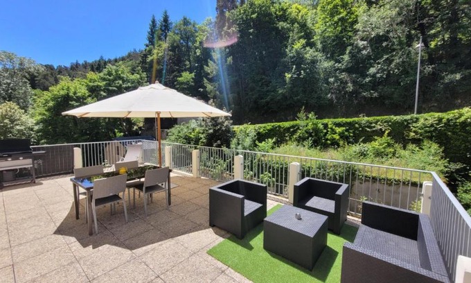 Saint-Nectaire Apartment | St Nectaire- Appartement Terrasse Privée- 4 personnes