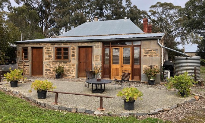 Mintaro Apartment | Stables by the Vines