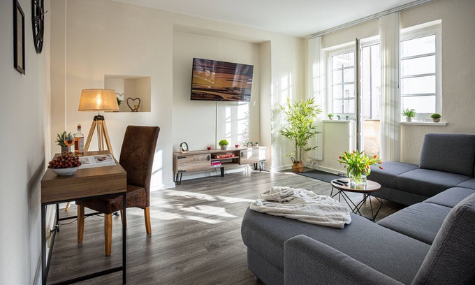 Nordliche Altstadt Apartment | Stadtoase am Doberaner Platz New6pers