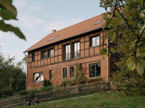 Hirschfeld Apartment | Stall & Sterne - Ferienwohnungen in der Scheune