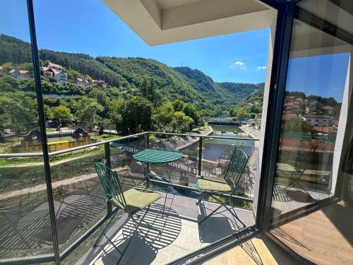 Uzice Apartment | Stan na dan Pogled na reku