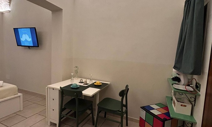 Pulsano Bed & Breakfast | Standard Double Room – Comfort in Pulsano Old Town