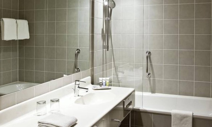 Schallmoos House | Standard double room, incl. Breakfast - Dorint City Hotel Salzburg, Hotel