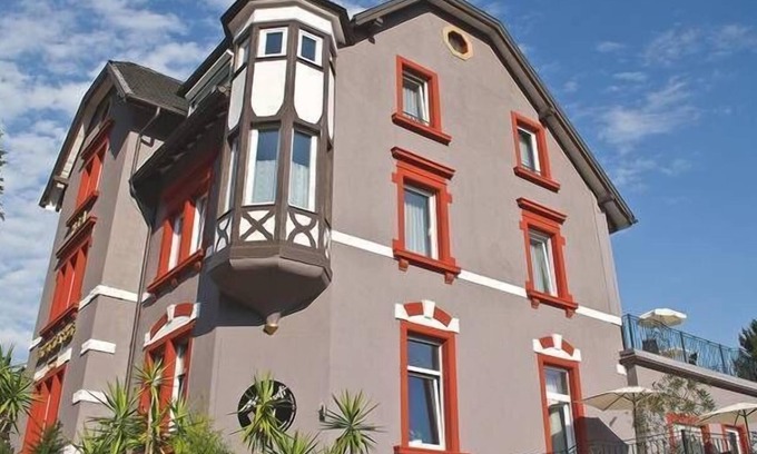 Badenweiler Apartment | Standard-Dreibettzimmer